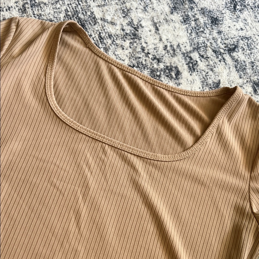 Tan Ribbed Bodysuit - Picture 3 of 4